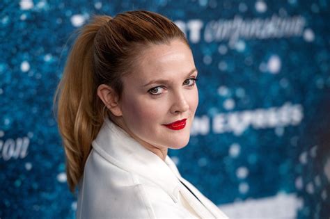 drew barrymore measurements|Drew Barrymore: Bio, Height, Weight, Age,。